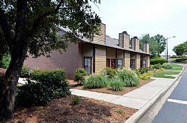 2 Bd/2 Bath Wood-Burning Fireplaces, Gou in Augusta, GA