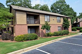 2 Bd/2 Bath Wood-Burning Fireplaces, Gou in Augusta, GA (Photo 4 of 5)