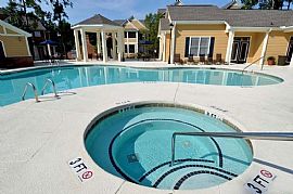 3 Bd/2 Bath Close to I-26, Dining, Shopp in Summerville, SC (Photo 2 of 5)