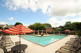 2 Bd/2 Bath Don'T Delay --- Lease Today! in Hampton, VA (Photo 5 of 5)