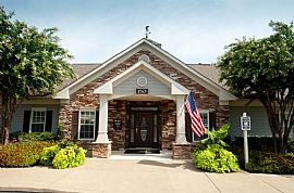 3 Bd/2 Bath Come Home to The Paddock Clu in Murfreesboro, TN (Photo 3 of 5)