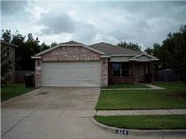 Great Opportunity! in Hutchins, TX