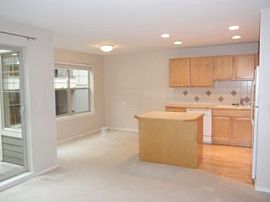 Condominium in Wallingford in Greenwood, WA (Photo 5 of 5)