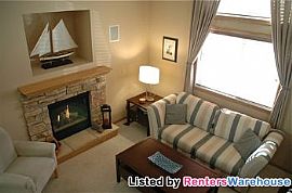Like New 2bd/2ba End Unit Th in Coon Rap in Coon Rapids, MN (Photo 5 of 5)