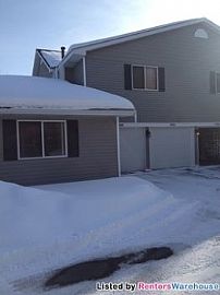 Beautiful 2br $1050 in Quiet Oakdale Are in Landfall Village, MN