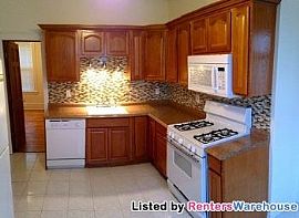 Beautifully Rehabbed 2 Bedroom Duplex Un in Minneapolis, MN