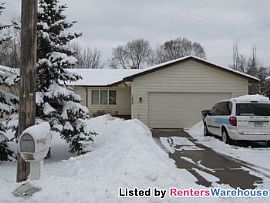 Charming 2 Bed 1 Bath Apartment For Rent in Champlin, MN