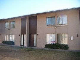 2 Bedroom, 1.5 Bathroom Town Home at Ora in Phoenix, AZ