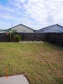 Sanford - 3 Bedroom, 2 Bathroom - $895.0 in Lake Forest, FL (Photo 2 of 5)
