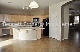 Single Family Rental Home in Surprise in Sun City, AZ (Photo 4 of 5)