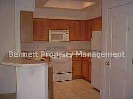 Condo Rental Home in Peoria in Peoria, AZ (Photo 3 of 5)