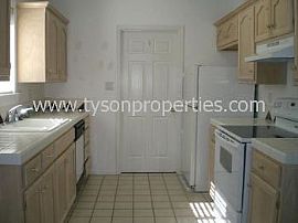 Single Family Rental Home in Albuquerque in Albuquerque, NM (Photo 3 of 5)