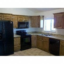 New Duplex with Garage in Ammon, ID (Photo 3 of 4)