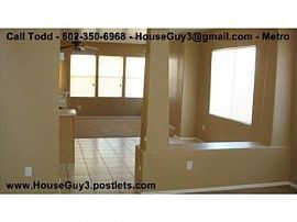 3 Bed, 2093 Sqft, $1,050 in Phoenix, AZ (Photo 2 of 5)