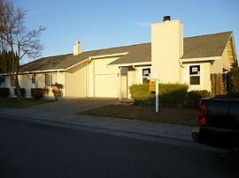 Woodbridge Living in Woodbridge, CA