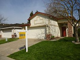 Charming Elk Grove Home in Elk Grove, CA