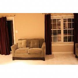 1 Bedroom and Den Apartment in Single Fa in Rockville, MD (Photo 2 of 5)