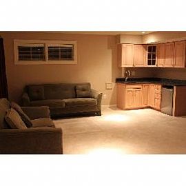 1 Bedroom and Den Apartment in Single Fa in Rockville, MD (Photo 4 of 5)