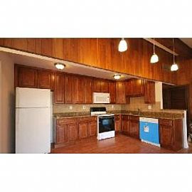 Bright and Spacious 5br 3ba House Recently in Glenarden, MD (Photo 4 of 5)