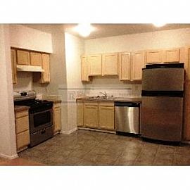 Perfectly Located Condo-Water, Sewer, Ga in Auburn, WA (Photo 2 of 5)