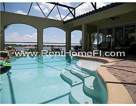 Luxury 4/5 Lakefront Pool Home in Indepe in Oakland, FL (Photo 5 of 5)