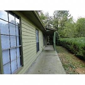 New Listing - Charming Ranch in Country in Norcross, GA (Photo 2 of 5)