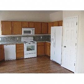 5604 Spruce Avenue in Castle Rock, CO (Photo 2 of 5)