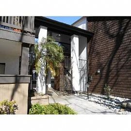 Fabulous Signal Hill 1+1 with a View In in Long Beach, CA (Photo 4 of 5)