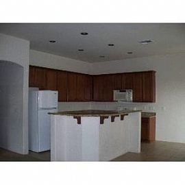 Castlefieldcircle72 in Oro Valley, AZ (Photo 4 of 5)