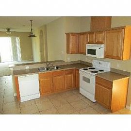 Beautiful 4 Bed / 2 Bath Sfh in Regency in Orlando, FL (Photo 2 of 5)