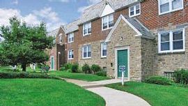2 Bd/1 Bath Cricket Court Commons..Affo in Philadelphia, PA