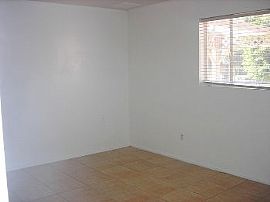 Awesome Remodeled 4 Bedroom in Glendale in Glendale, AZ (Photo 5 of 5)