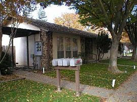 2 Bed 1 Bath Fourplex, Laundry On-Site, in Modesto, CA