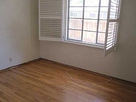$250 Off 1st Months Rent with One Year L in Stockton, CA (Photo 5 of 5)
