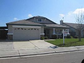 4 Bed 2 Bath, Laundry Connections, A/c, in Stockton, CA
