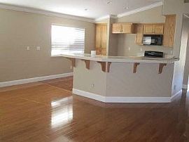 4 Bed 2 Bath, Laundry Connections, A/c, in Stockton, CA (Photo 2 of 5)