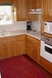 Beautiful 3 Bedroom House! in Modesto, CA (Photo 2 of 5)