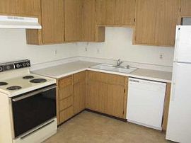 2bed/1bath in Ripon, Water and Trash Paid, in Ripon, CA (Photo 4 of 5)