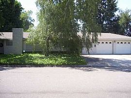 3bed in Modesto, Own Pool, Covered Patio in Modesto, CA