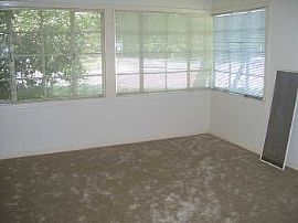 3bed in Modesto, Own Pool, Covered Patio in Modesto, CA (Photo 4 of 5)