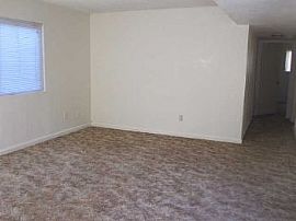2bed/1bath in Modesto, Water Paid, Near in Modesto, CA
