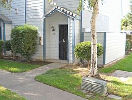 Two Story Townhouse For Rent! in Lodi, CA