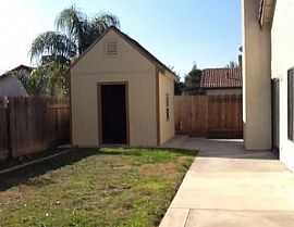 3 Bed 2 Bath Home! New Carpets! in Modesto, CA (Photo 5 of 5)