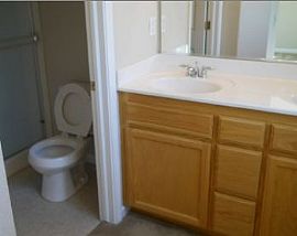 3 Bed 2 Bath 2006 Home! in Los Banos, CA (Photo 4 of 5)