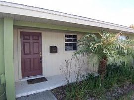 3/ 2 Condo in Winter Park in Aloma, FL