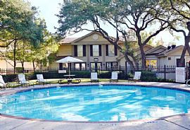 2 Bd/1 Bath Austin Apts Near Downtown, 6 in Austin, TX (Photo 5 of 5)