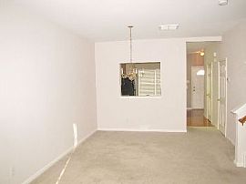 Beautiful Town Home W/2 Master Suites in Matthews, NC (Photo 3 of 5)