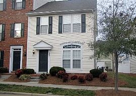 Fantastic 2 Br End Unit in Blakeney Gree in Charlotte, NC