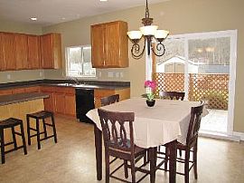 Rent Special! Fantastic 3 Br in Berewick in Charlotte, NC (Photo 3 of 5)