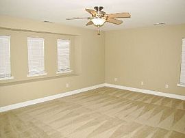 Rent Special! Fantastic 3 Br in Berewick in Charlotte, NC (Photo 4 of 5)